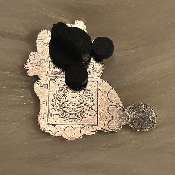 Disney Aristocats Marie 2015 Trading Pin - Picture 3 of 4